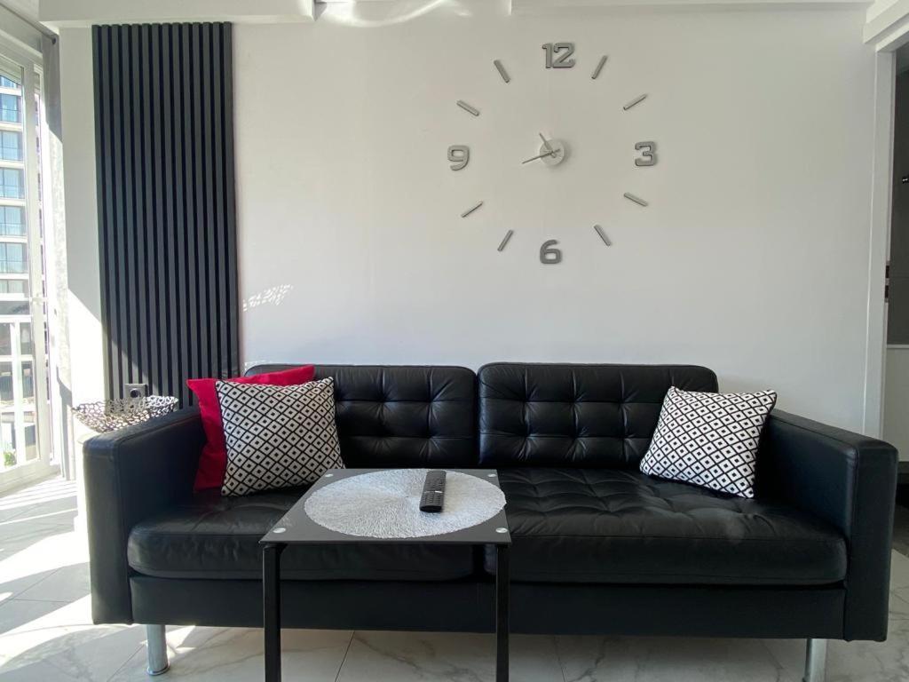 Apartamento Ana Maria Playa De Gandia Solo Familias Екстериор снимка